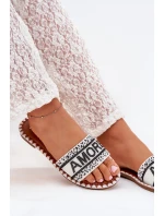 Klapki Damskie Na Płaskim Obcasie Ze Zdobieniem Amore Białe Avelina