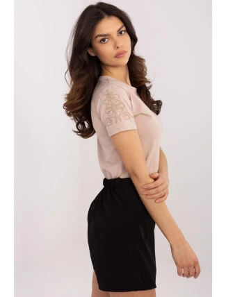 Model trička 210659 Relevantnosť