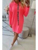 Šaty s kravatou ružové neónové