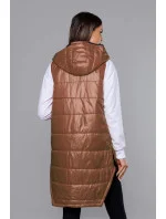 Vesta v karamelovej farbe s geometrickou spodnou časťou (B0122-22) Vesta v karamelovej farbe s geometrickou spodnou časťou (B0122-22)