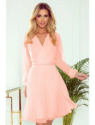 ISABELLE - Plisované dámske šaty v broskyňovej farbe s dekoltom a dlhými rukávmi 313-2