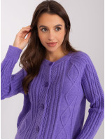 Fialový sveter s okrúhlym výstrihom