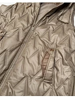 Dámska ľahká vesta so zlatým zipsom Goodlookin beige (B8586/B8587-12) Dámska ľahká vesta so zlatým zipsom Goodlookin beige (B8586/B8587-12)