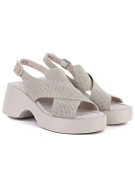 Dámske kožené sandále na platforme béžovej farby S.Barski 7005