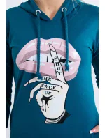 Šaty s dlhším chrbtom a farebnou potlačou marine