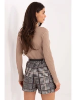 Šortky so spodnou sukňou model 221576 Taliansko Moda