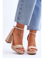 Modne Zamszowe Sandałki Na Kwadratowym Obcasie Beżowe Merila