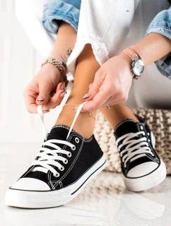 Moderné čierne tenisky dámske bez podpätku