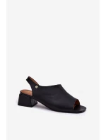 Sandále na podpätku model 215343 Vykročte štýlovo