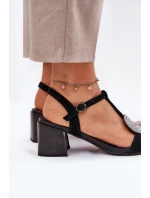 Skórzane Sandały Na Słupku Z Ozdobą D&A JC51-842 Czarne