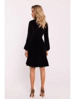 M826 Zamatové šaty s výstrihom do V - čierne
