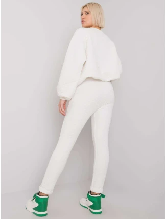 Súprava RV KMPL 7448.28 ecru Súprava RV KMPL 7448.28 ecru