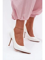 Lodičky s ihlovým podpätkom model 226549 Krok vo veľkom štýle