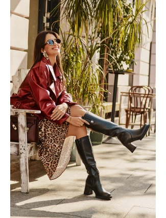 Skórzane Eleganckie Kozaki Do Kolana Na Obcasie Słupku Ocieplane D&A CR42-118 Czarne