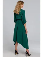 K086 Šaty v midi dĺžke s ozdobnými gombíkmi - zelené