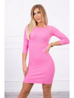 Šaty s ozdobnými gombíkmi svetlo ružové