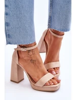 Modne Zamszowe Sandałki Na Kwadratowym Obcasie Beżowe Merila