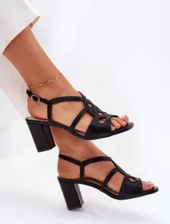 Sandále na podpätku model 212836 Vykročte štýlovo