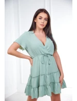 Šaty s obálkovým výstrihom tmavo mätovej farby
