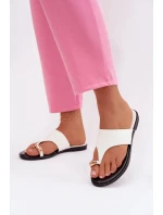 Dámské ploché eko kožené pantofle se zlatým detailem Bílá Lavessa