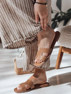 KLASSINO khaki FashionStreet dámske žabky s výrezom ZY0881