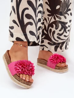 Klapki Damskie Na Platformie Z Ozdobnymi Kwiatkami Fuksja Tessara
