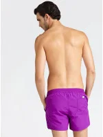 Pánske šortky F92T00TEL27 fialová - Guess