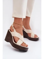 Dámské sandály z eko kůže na platformě Béžové Janivra