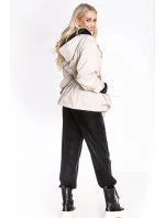 Krátka béžová dámska bunda s opaskom (AG3-03)