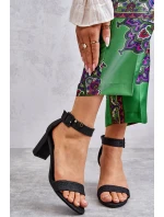 Błyszczące Sandałki Na Obcasie Czarne Maxim