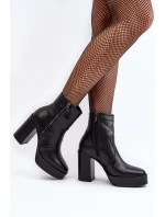 Botki Damskie Skórzane Na Słupku I Platformiei Laura Messi 2690 Czarne