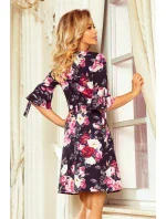 Čierne kvetované dámske trapézové šaty s rozšírenými rukávmi model 7273635