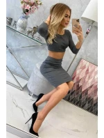 Súprava blúzky a sukne v grafitovej farbe Súprava blúzky a sukne v grafitovej farbe