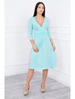 Šaty s prestrihom pod prsiami mincovňa Šaty s prestrihom pod prsiami mincovňa