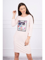 Šaty s mačacou grafikou 3D púdrovo ružové