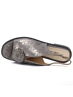 Dámske ploché sandále s cínovým zdobením S.Barski 61-6035