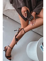 Sandále na podpätku model 226515 Vykročte štýlovo Sandále na podpätku model 226515 Vykročte štýlovo