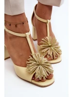 Sandały Skórzane Na Słupku Z Ozdobą Laura Messi 2758 Beżowe