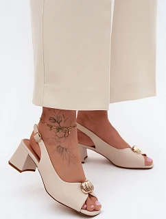 Dámske sandále na podpätku so zlatými detailmi Sergio Leone SK159 Beige