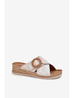 Klapki Damskie Na Koturnie Z Ozdobną Klamrą Inblu RV000012 Jasnobeżowe