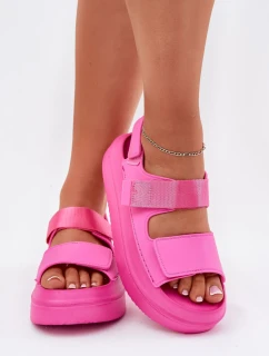 Sandále model 213171 Krok vo veľkom štýle