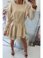 Šaty so zvislými volánmi béžovej