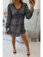 Šaty s ozdobnými volánikmi čierne