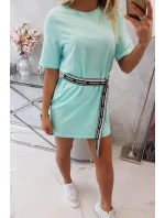 Šaty s ozdobným pásikom mint