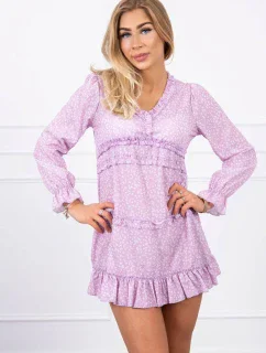 Šaty s ozdobnými volánikmi fialovej