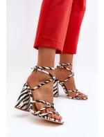 Modne Sandały Na Obcasie Biało-Czarne Josette