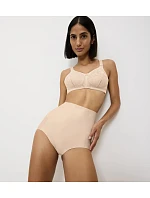 Triumph - Medium Tvarovanie: nohavičky s vysokým pásom pre hladkú siluetu Triumph Triumph - Medium Tvarovanie: nohavičky s vysokým pásom pre hladkú siluetu Triumph