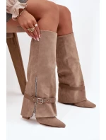 Kozaki Damskie Wsuwane Na Słupku Z Ozdobnym Paskiem Beżowe Jolivine