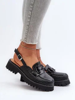 Sandále na podpätku model 195553 Vykročte štýlovo