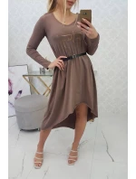 Šaty s ozdobným pásikom a nápisom mocca